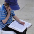 Lendo a Torah no Muro das Lamentações